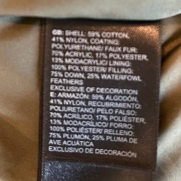 North Face Womens Down Coat - Picture 5 of 9